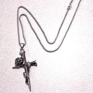 Gothic Vampire Necklace Stake Rose Nail Crucifix Cross Halloween Birthday Gift!